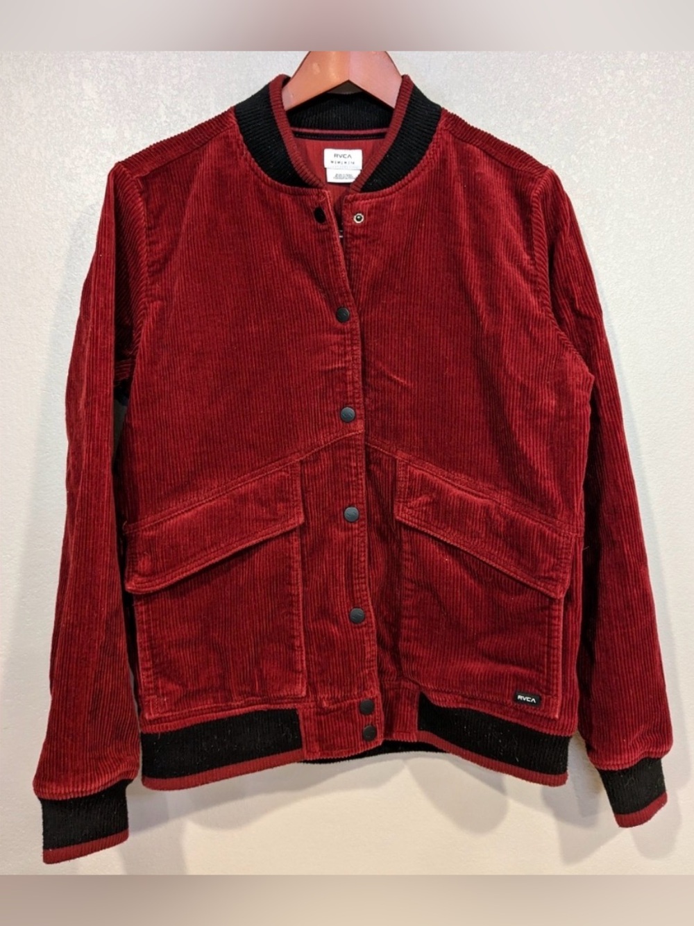 RVCA Womenโs Burgundy Corduroy Bomber Jacket with Black Trim